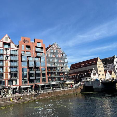 Apartament Chmielna Z Widokiem Na Rzeke Gdaňsk Exteriér fotografie